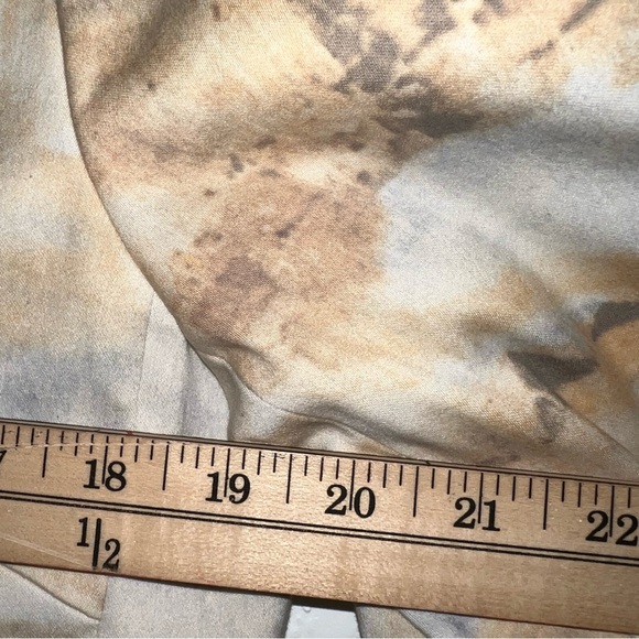 Louis Feraud Beige Abstract Blazer Size 8 - Picture 2 of 7